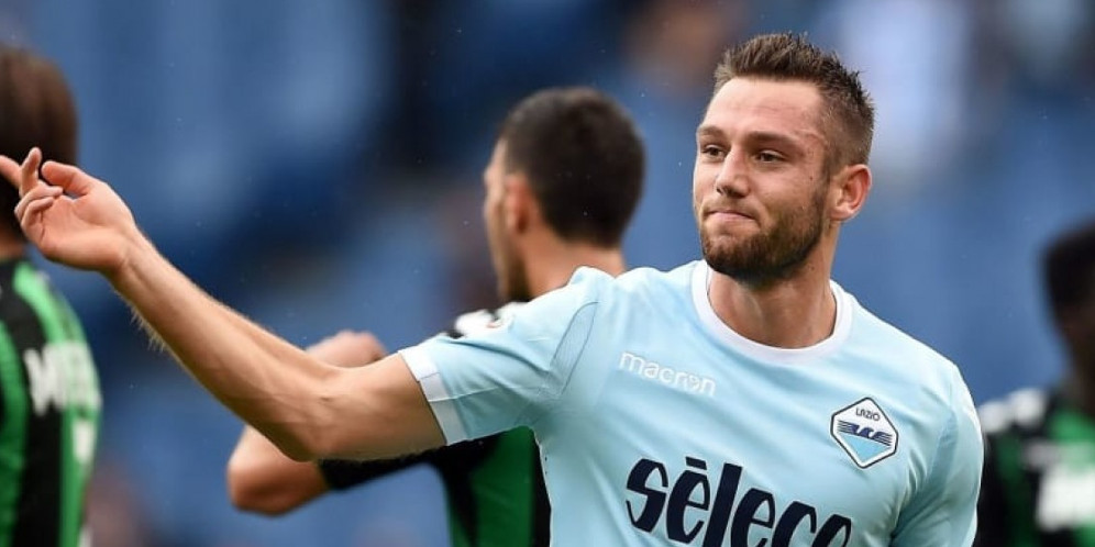 Inter Beruntung Resmi Dapat De Vrij Dan Asamoah